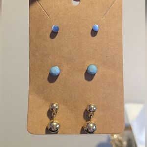 Blue and Goldtone Stud Earrings Set